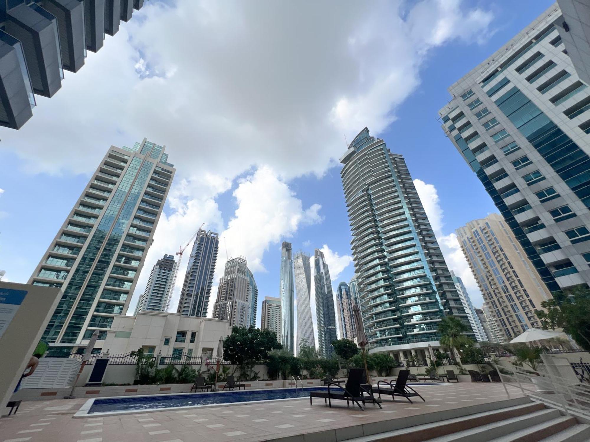Spacious 2 Bed Apt At Marina High Floor Dubai Exterior foto